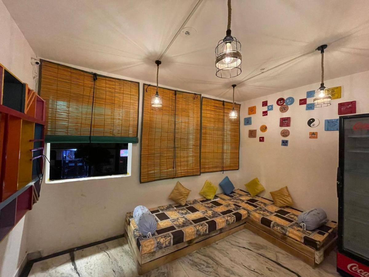Travel Monkey Hostel Agra  Exterior foto