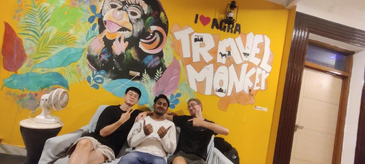 Travel Monkey Hostel Agra  Exterior foto