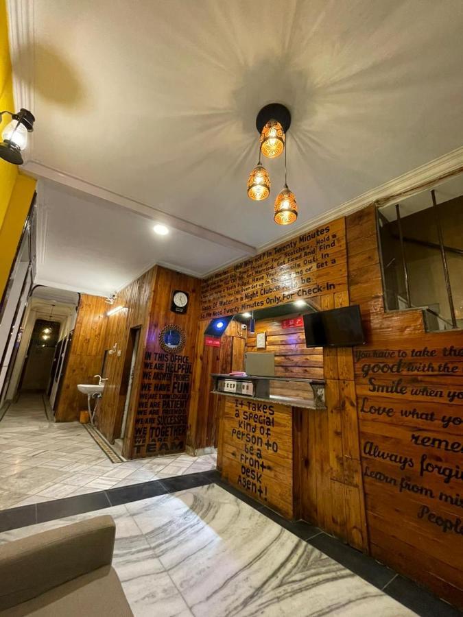 Travel Monkey Hostel Agra  Exterior foto