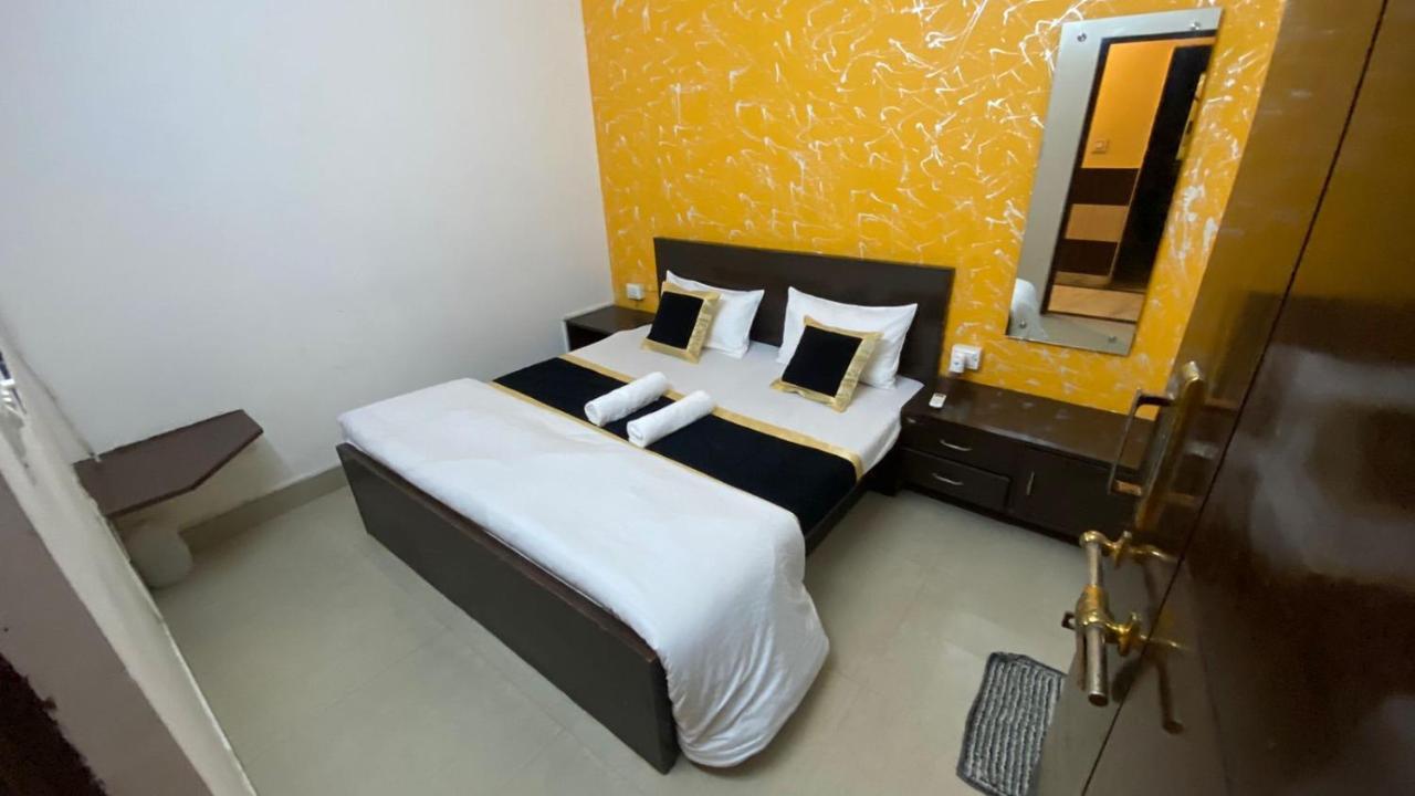 Travel Monkey Hostel Agra  Exterior foto