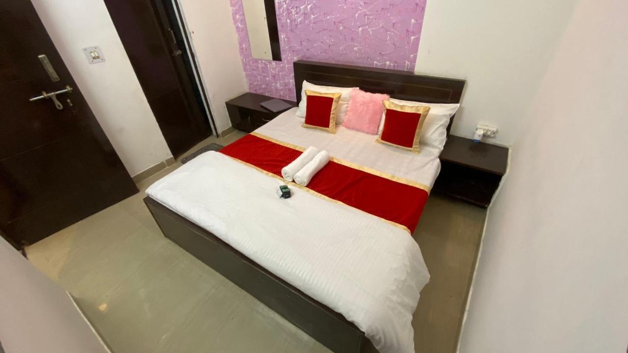 Travel Monkey Hostel Agra  Exterior foto