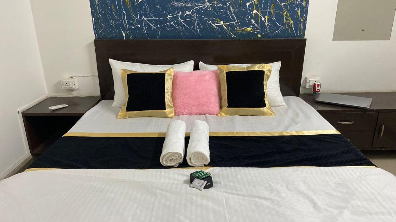 Travel Monkey Hostel Agra  Exterior foto